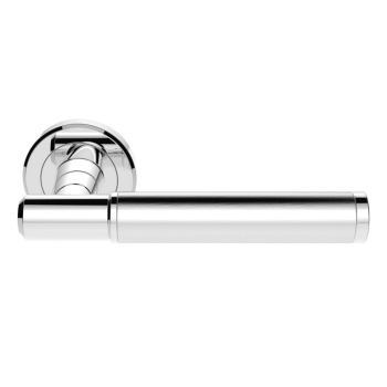 Carlisle Brass Serozzetta SZM230CPSC Dual Finish Image Lever On Round Rose Carlisle Brass Serozzetta SZM230CPSC Dual Finish Image Lever On Round Rose