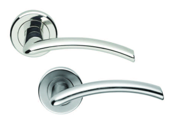 Carlisle Brass Serozzetta SZC030 Tres Lever On Round Push On Rose Carlisle Brass Serozzetta SZC030 Tres Lever On Round Push On Rose