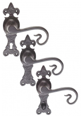 Carlisle Brass Ludlow Black Antique Curly Tail Lever On Fleur Dy Lys Backplate