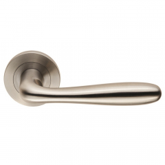 Eurospec Steelworx SWL1127 Peninsula Lever Handle on Rose