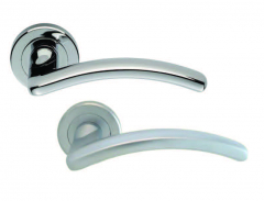 Carlisle Brass Serozzetta SZM380 Design Lever on Round Rose