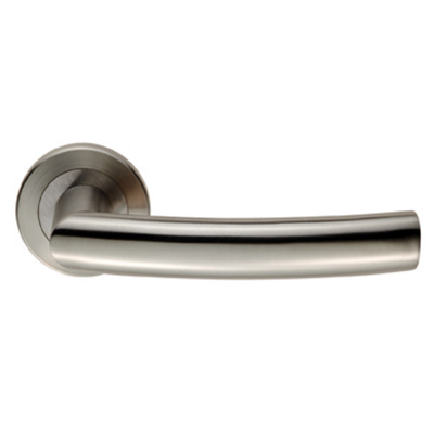 Carlisle Brass Eurospec Steelworx SWL1165SSS Scimtar Lever On Round Rose