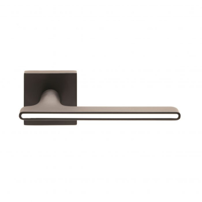 Carlisle Brass CEB060Q Zara Lever On Square Rose