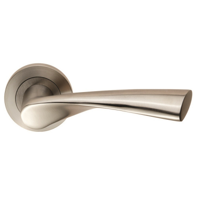 Eurospec Steelworx SWL1121 SSS Breeze Lever Handle on Rose